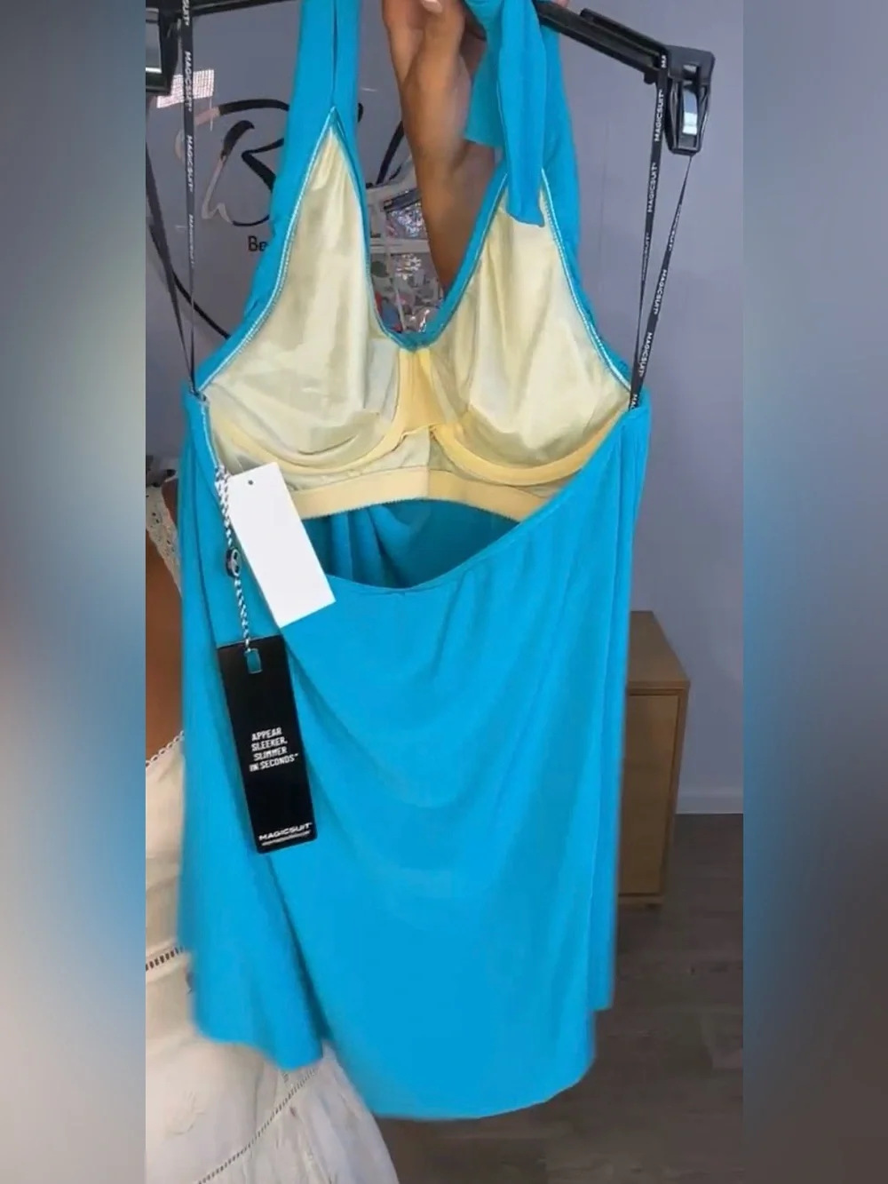 Magicsuit Sophie Tankini Top pacific blue. Size 8 NWT